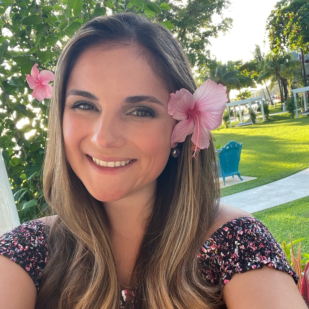 Meet your Posher, Lauren
